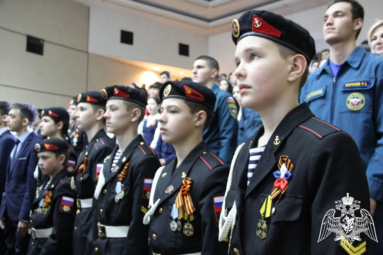 РОСГВАРДЕЙЦЫ ПОЧТИЛИ ПАМЯТЬ ГЕРОЯ РОССИИ АНДРЕЯ ДНЕПРОВСКОГО