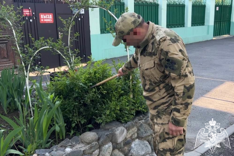 ВО ВЛАДИКАВКАЗЕ РОСГВАРДЕЙЦЫ ПРИНЯЛИ УЧАСТИЕ В ОБЕСПЕЧЕНИИ ПРАВОПОРЯДКА В МЕЖДУНАРОДНЫЙ ДЕНЬ ЗАЩИТЫ ДЕТЕЙ