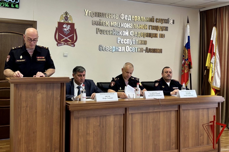В УПРАВЛЕНИИ РОСГВАРДИИ ПО СЕВЕРНОЙ ОСЕТИИ ПОДВЕЛИ ИТОГИ СЛУЖЕБНО-БОЕВОЙ ДЕЯТЕЛЬНОСТИ ЗА ПЕРВОЕ ПОЛУГОДИЕ 2026 ГОДА