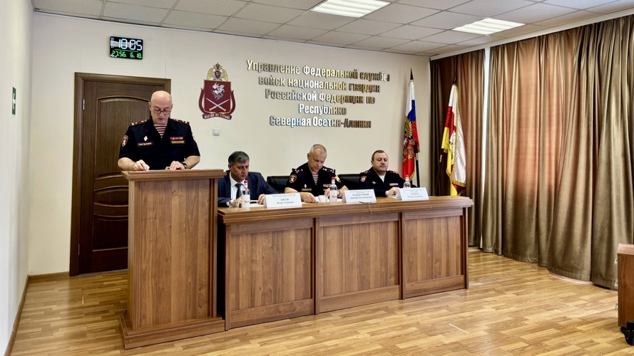 В УПРАВЛЕНИИ РОСГВАРДИИ ПО СЕВЕРНОЙ ОСЕТИИ ПОДВЕЛИ ИТОГИ СЛУЖЕБНО-БОЕВОЙ ДЕЯТЕЛЬНОСТИ ЗА ПЕРВОЕ ПОЛУГОДИЕ 2026 ГОДА
