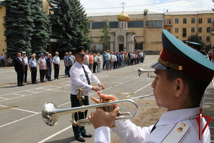В СЕВЕРНОЙ ОСЕТИИ СОСТОЯЛАСЬ ВСТРЕЧА ВЫПУСКНИКОВ ОРДЖОНИКИДЗЕВСКОГО ВОЕННОГО УЧИЛИЩА ВВ МВД ИМ. С.М. КИРОВА