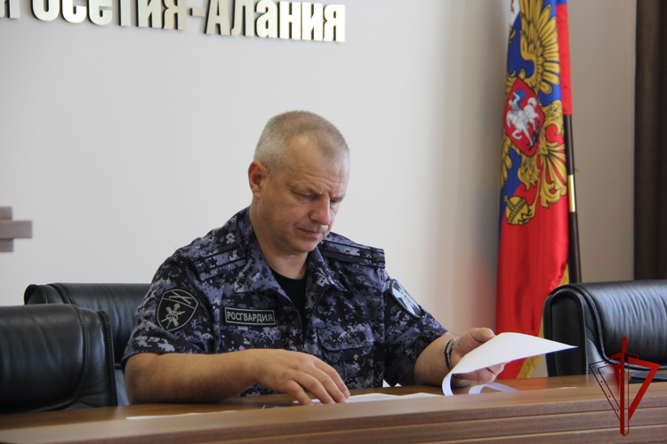 В УПРАВЛЕНИИ РОСГВАРДИИ ПО РЕСУБЛИКЕ СЕВЕРНАЯ ОСЕТИЯ-АЛАНИЯ ПОДВЕЛИ ИТОГИ СЛУЖЕБНО-БОЕВОЙ ДЕЯТЕЛЬНОСТИ ЗА АВГУСТ 2026 ГОДА